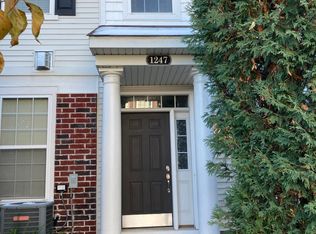 1247 Terrace Ave #413, Maplewood, MN 55109