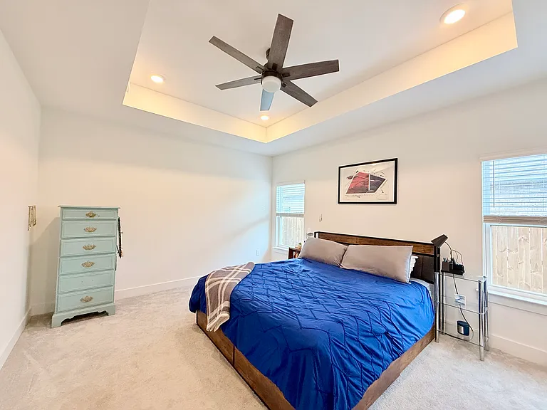 16924 Fedora Dr — Photo 4