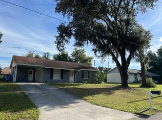 9620 Theresa Dr, Thonotosassa, FL 33592