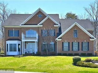 7681 Colonial Beach Rd, Pasadena, MD 21122