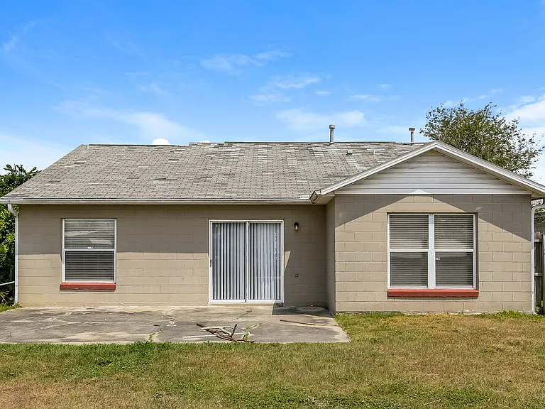 1940 Villa Angelo Blvd — Photo 16