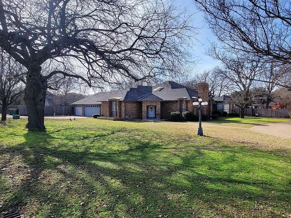 1st image of 110 La Vista Ln