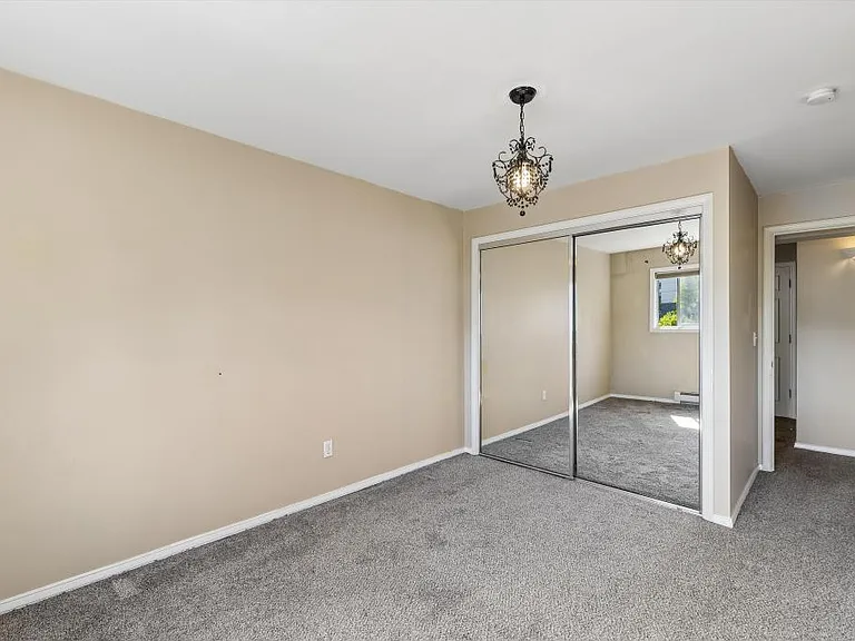 Bedroom (1)