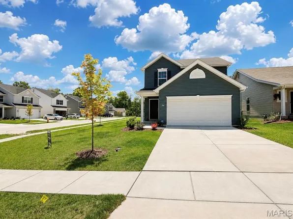 700 Courtshire Xing, Truesdale, MO 63380
