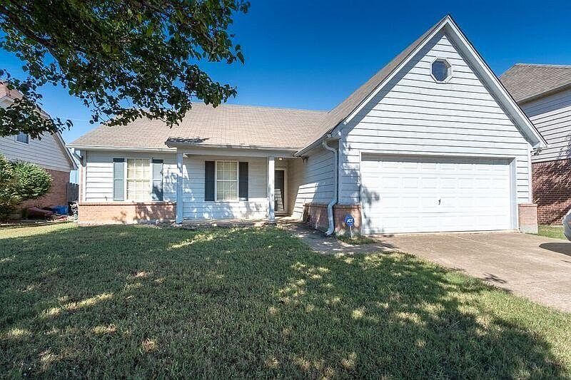 1st image of 7796 Lake Cross Dr E