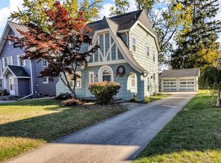 1105 S Webster St, Jackson, MI 49203