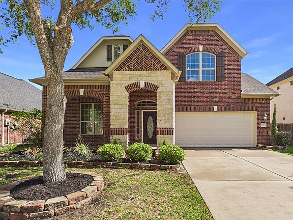 4th image of 2509 Crestmoon Ct