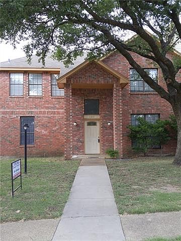 1st image of 11817 James Dr