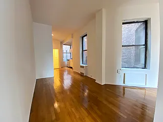 Rented by Best Apartments North Inc