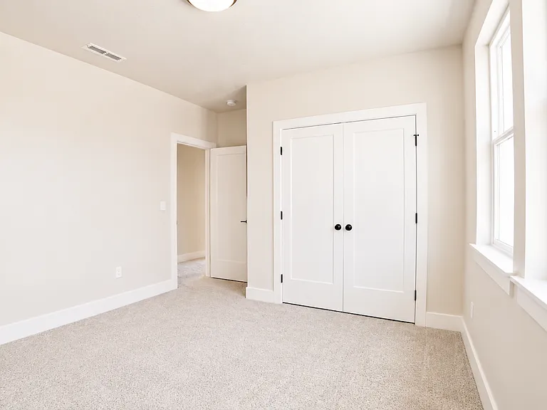 5608 S Rosalia Way — Photo 19