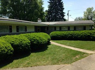 549 W Foster Heights Rd, Rushville, IN 46173