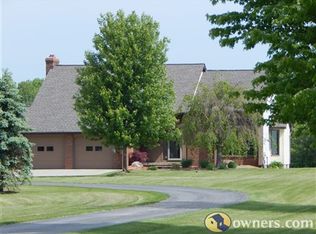 2313 E Baldwin Rd, Grand Blanc, MI 48439