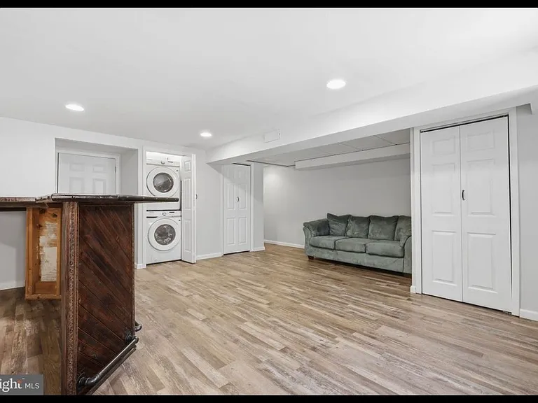 3408 Hess St #1 — Photo 13
