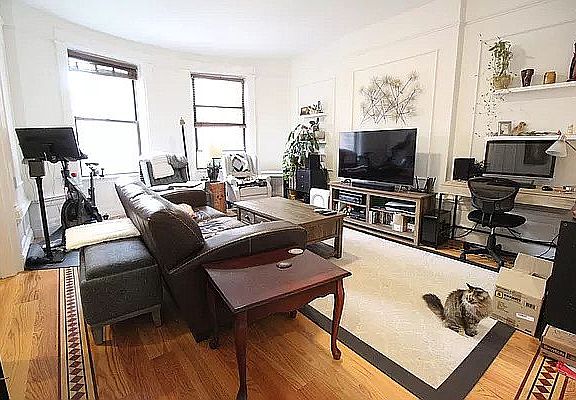 5th image of 929 W End Ave #5C