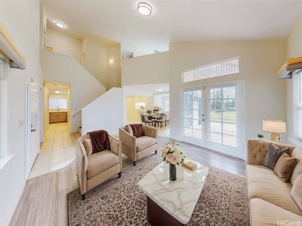 94-551 Lumiauau St, Waipahu, HI 96797