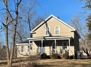 255 Mechanic St, Killingly, CT 06239