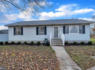 302 N Hook Rd, Pennsville, NJ 08070
