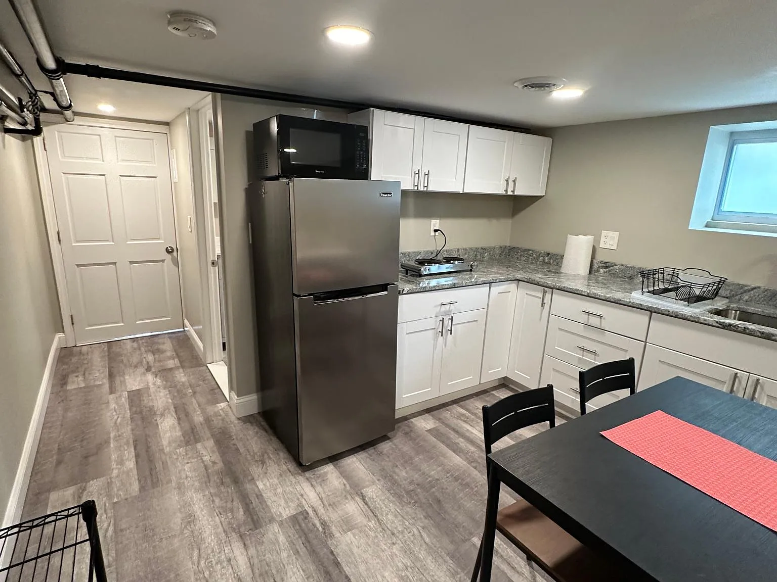 63 Burnham St — Photo 4
