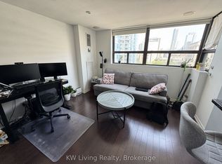 60 Saint Patrick St #936, Toronto, ON M5T 2X5