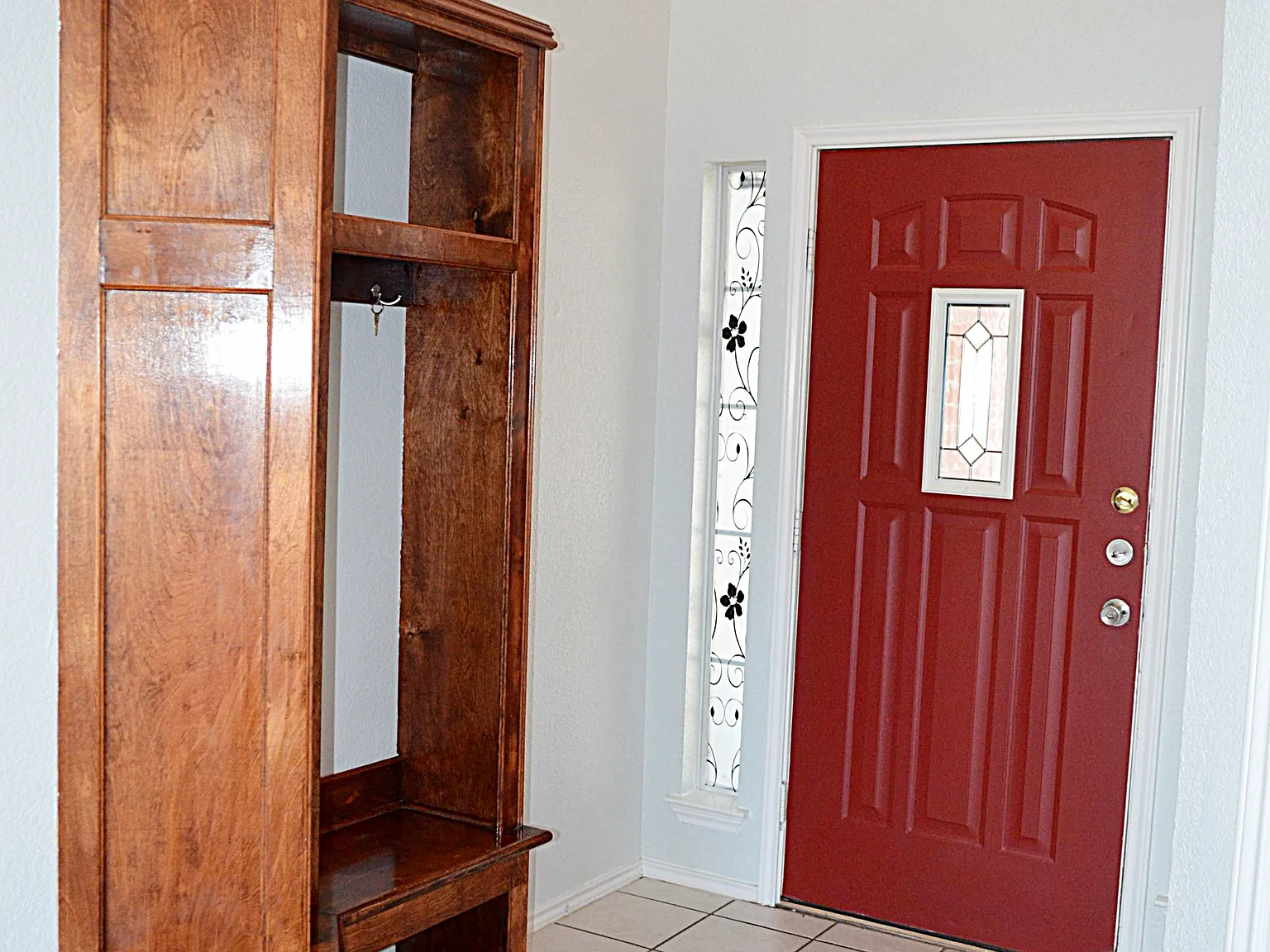 3 bed, 2182 sqft, $1,750 — Photo 4