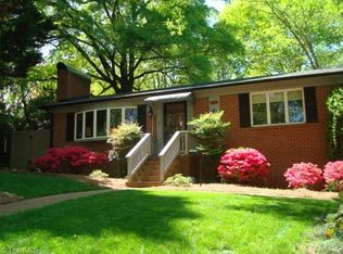 1506 SW Drumcliffe Rd, Winston Salem, NC 27103