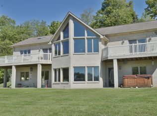450 Dick Station Rd, Irwin, PA 15642