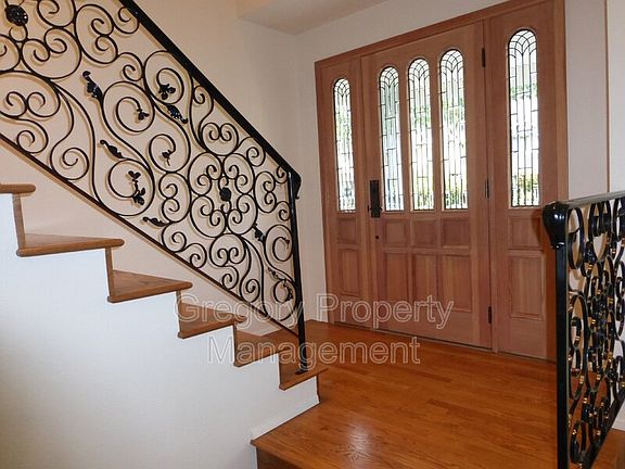2nd image of 13509 173rd Pl NE