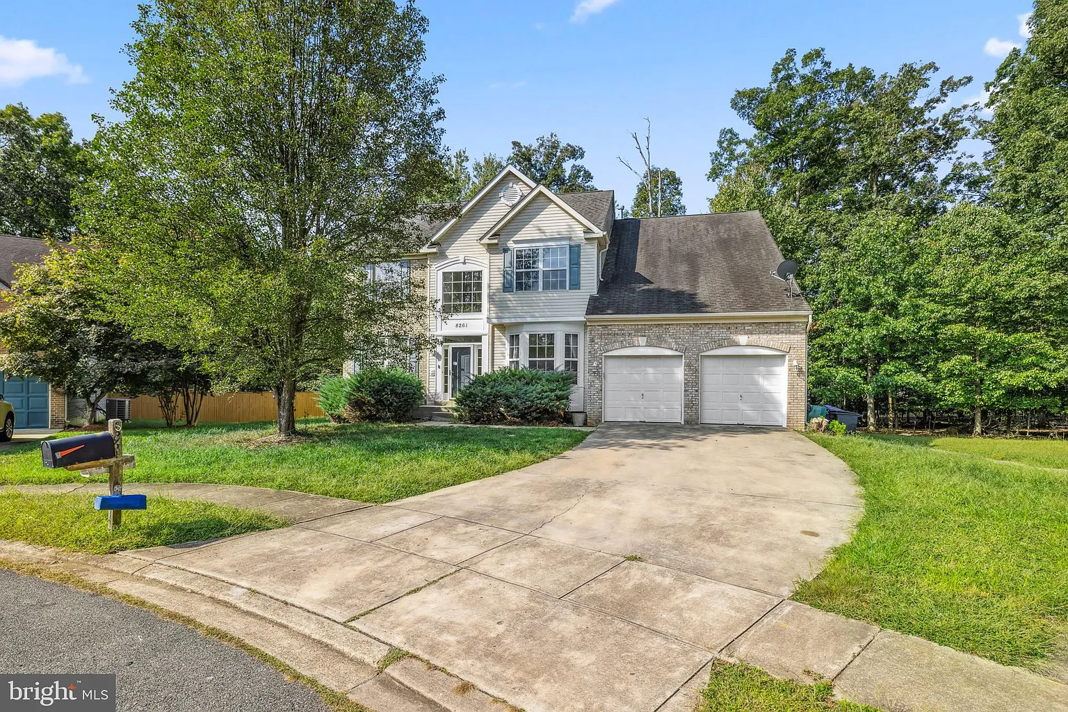 8261 Cheswolde Ct photo 1