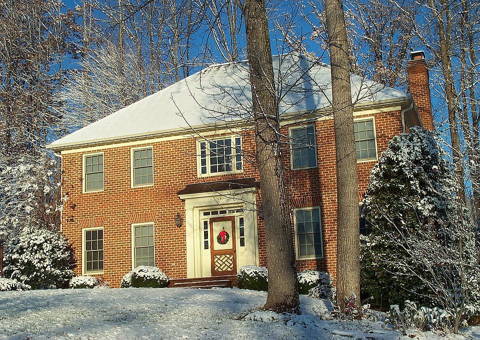 1st image of 106 Carters Grove Ln