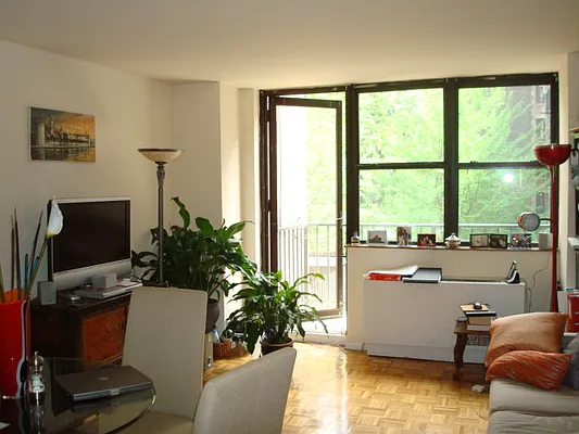 Rented by PennApts | media 25