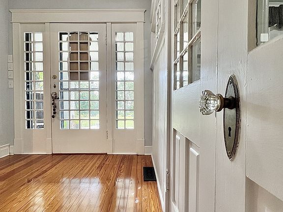 17th image of this home