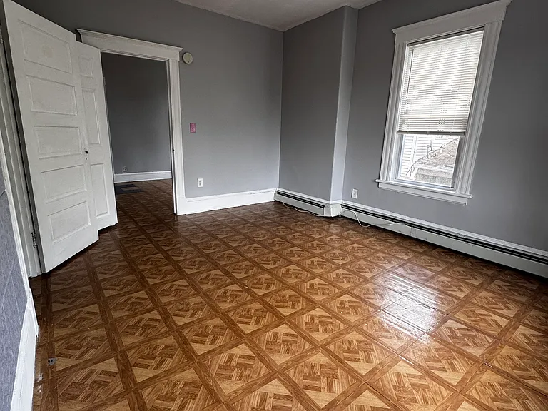 709 Stanley St #3 — Photo 6