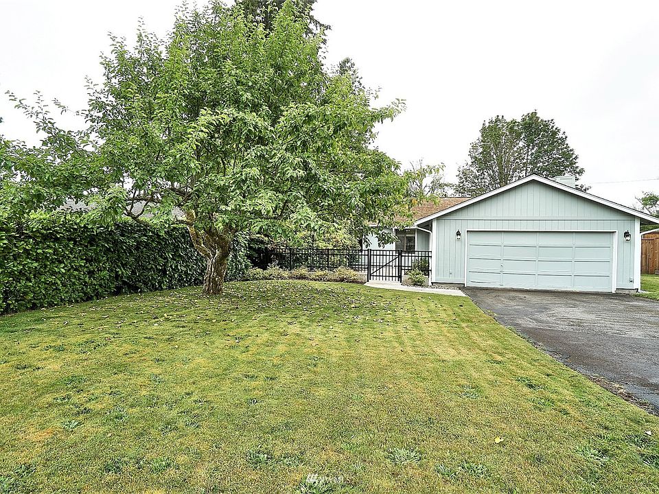 1st image of 2315 Westlake Drive SE