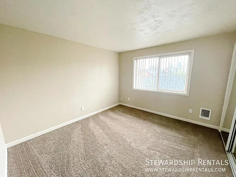 32786 E Pearl St #5 — Photo 7