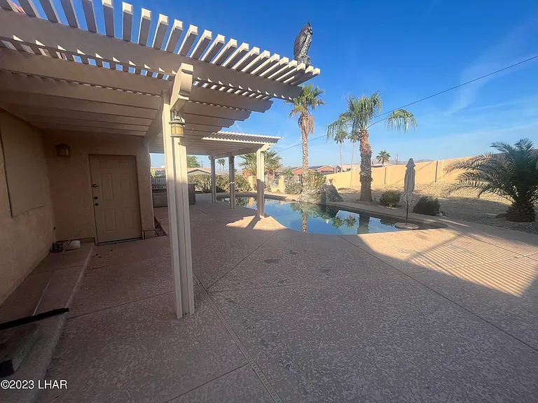 1650 Park Terrace Ave — Photo 20