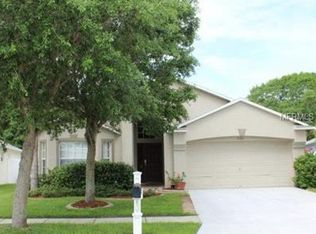 7303 Newhall Pass Ln, Wesley Chapel, FL 33545