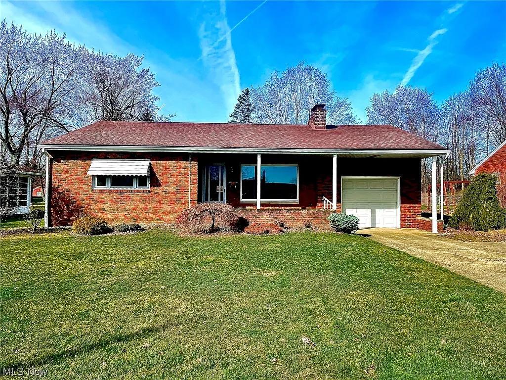 216 S Yorkshire Blvd photo 1