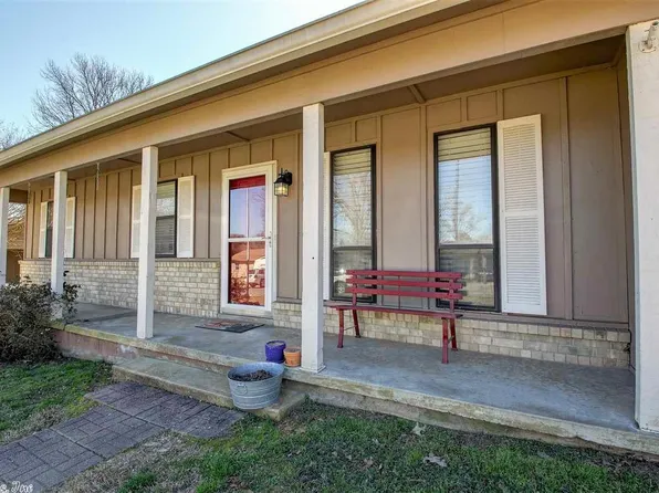 1614 Britney Dr, Sherwood, AR 72120