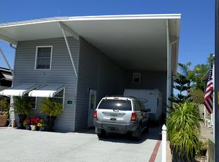 39633 Quartz Dr, Zephyrhills, FL 33540