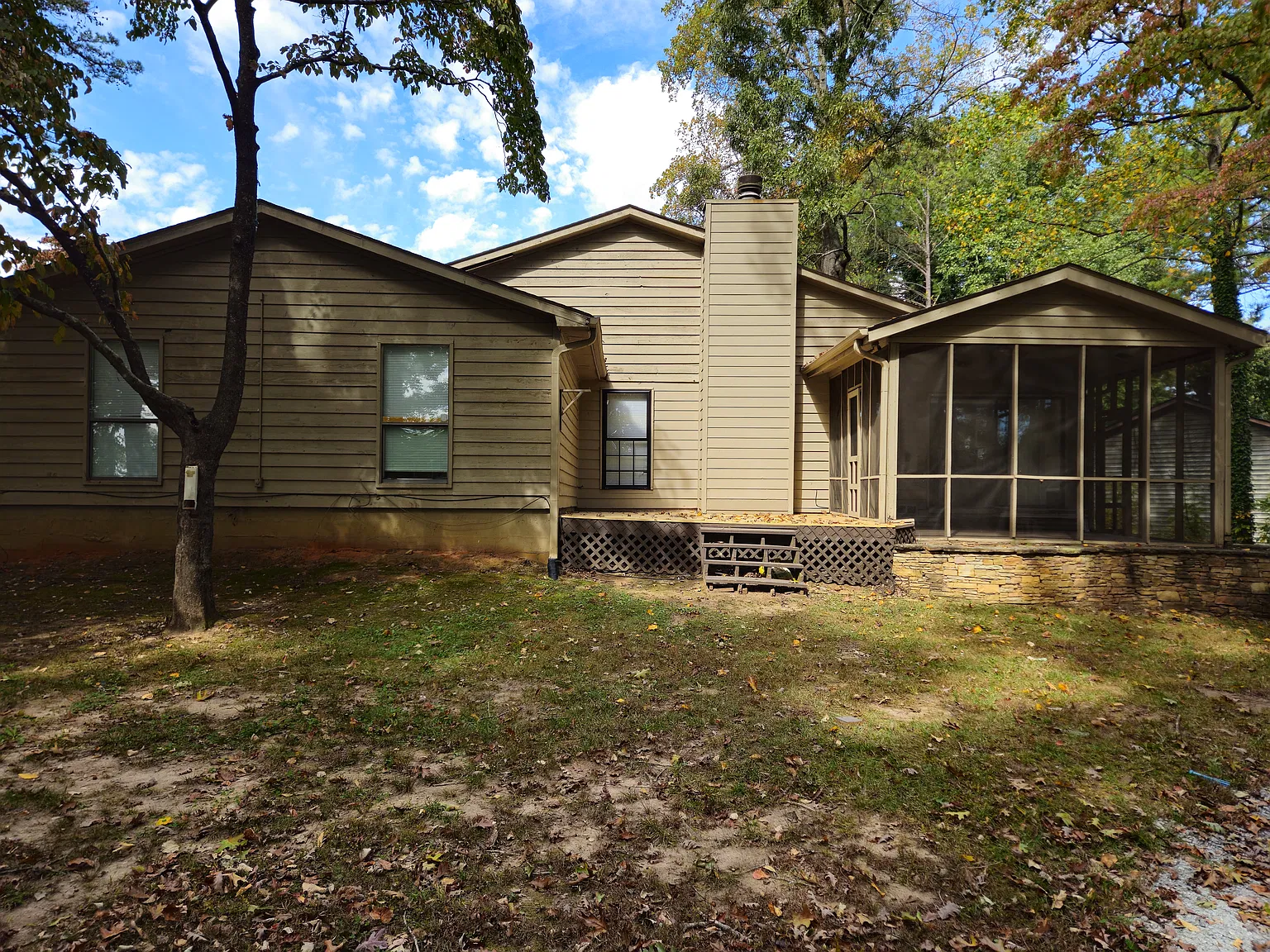3 bed, 1800 sqft, $2,250 — Photo 3