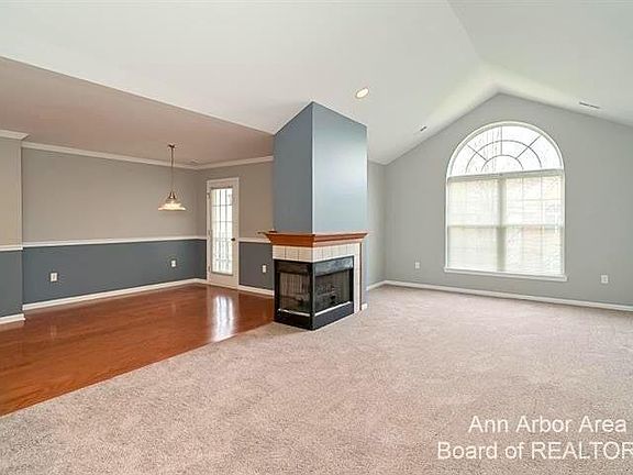 4th image of 3217 Primrose Ln