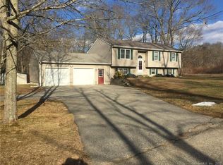 4 Brunswick Rd, Baltic, CT 06330