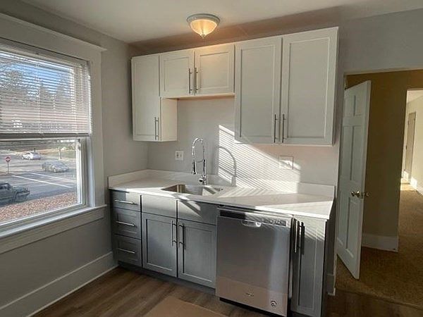 2nd image of 112 Pleasant St #2