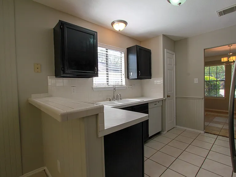 1809 Fawn Ridge Trl — Photo 16