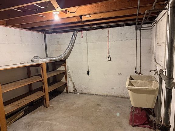4th image of 2006 Tieton Dr #2
