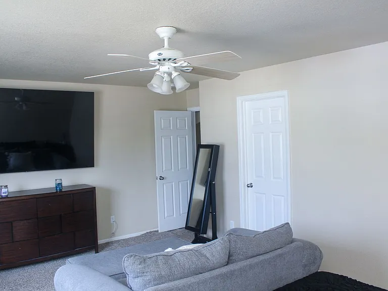 11145 Falling Star Rd — Photo 15