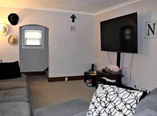 736 Loomis St, Jackson, MI 49202