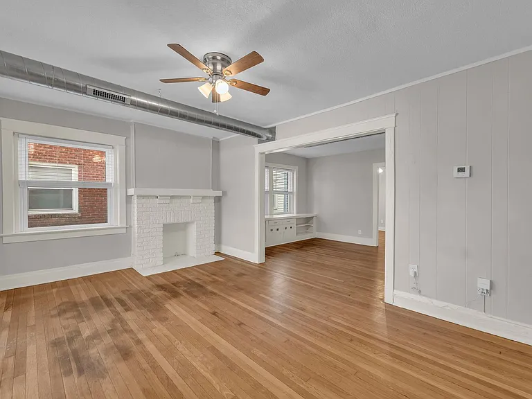 4220 Harrison St — Photo 6
