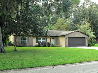 950 Moonlight Ln, Brooksville, FL 34601
