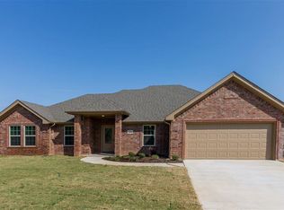 326 Driftwood Ln, Wichita Falls, TX 76308